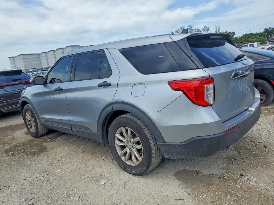 1FMSK7BH4MGA92141 2021 FORD EXPLORER photo no. 2