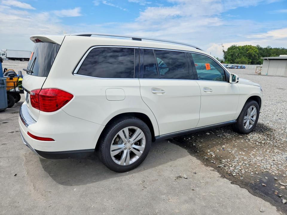 2013 MERCEDES-BENZ GL 450 4MATIC — Фото 3 из 13