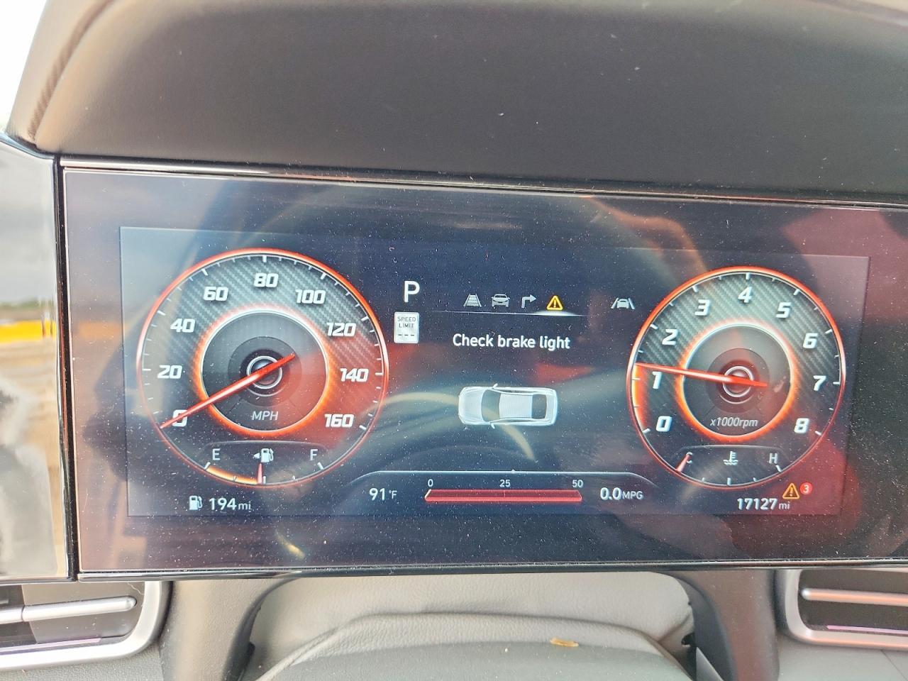 2025 HYUNDAI ELANTRA SEL — Фото 9 из 12
