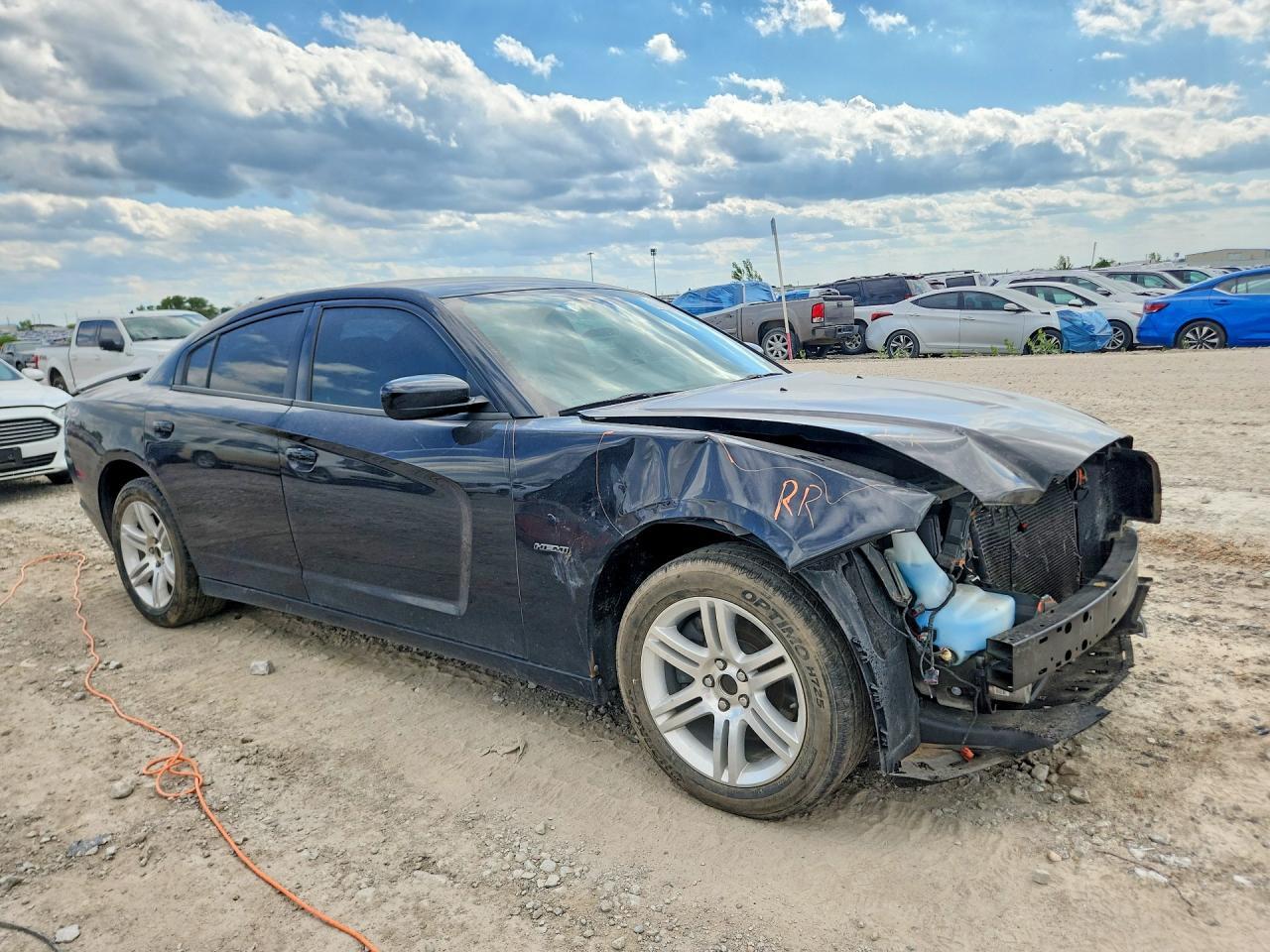 2011 DODGE CHARGER R — Фото 4 из 12