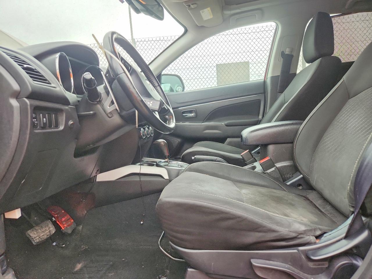 2013 MITSUBISHI OUTLANDER SPORT SE — Фото 7 из 13