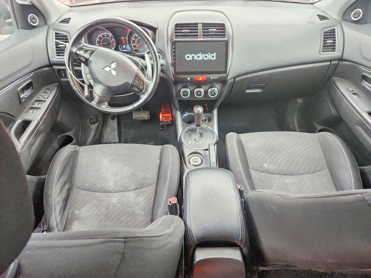 2013 MITSUBISHI OUTLANDER SPORT SE — Фото 8 из 13
