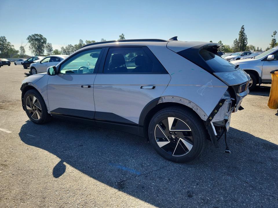2025 HYUNDAI IONIQ 5 SEL — Фото 2 из 15