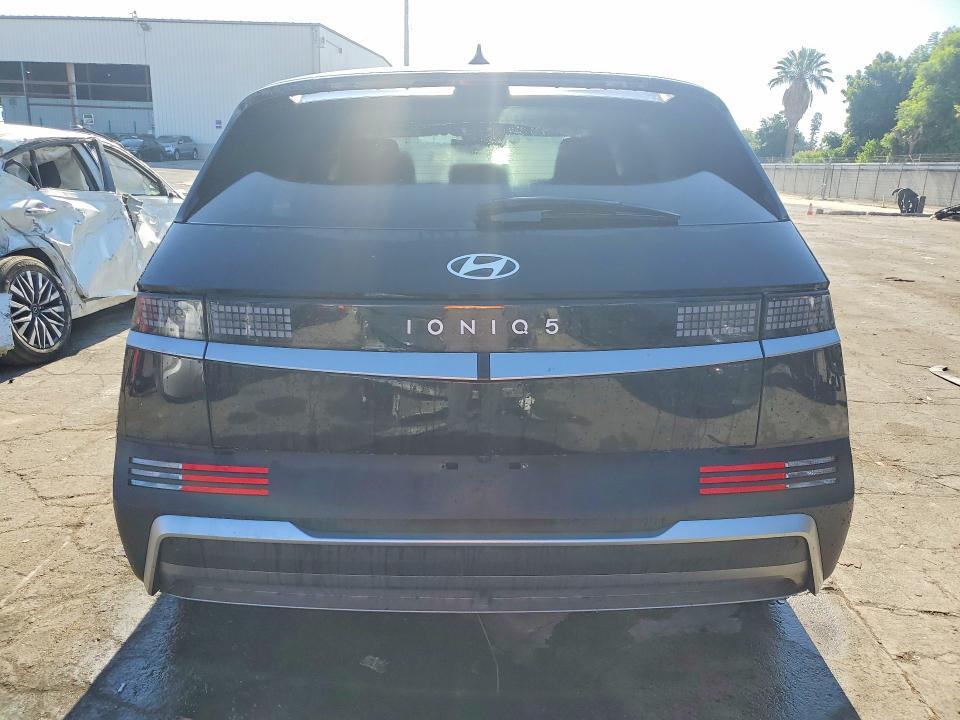 2025 HYUNDAI IONIQ 5 SE — Фото 6 из 12