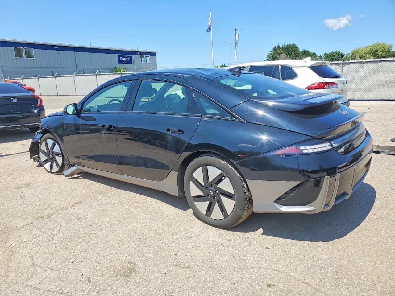 2025 HYUNDAI IONIQ 6 SEL — Фото 2 из 13