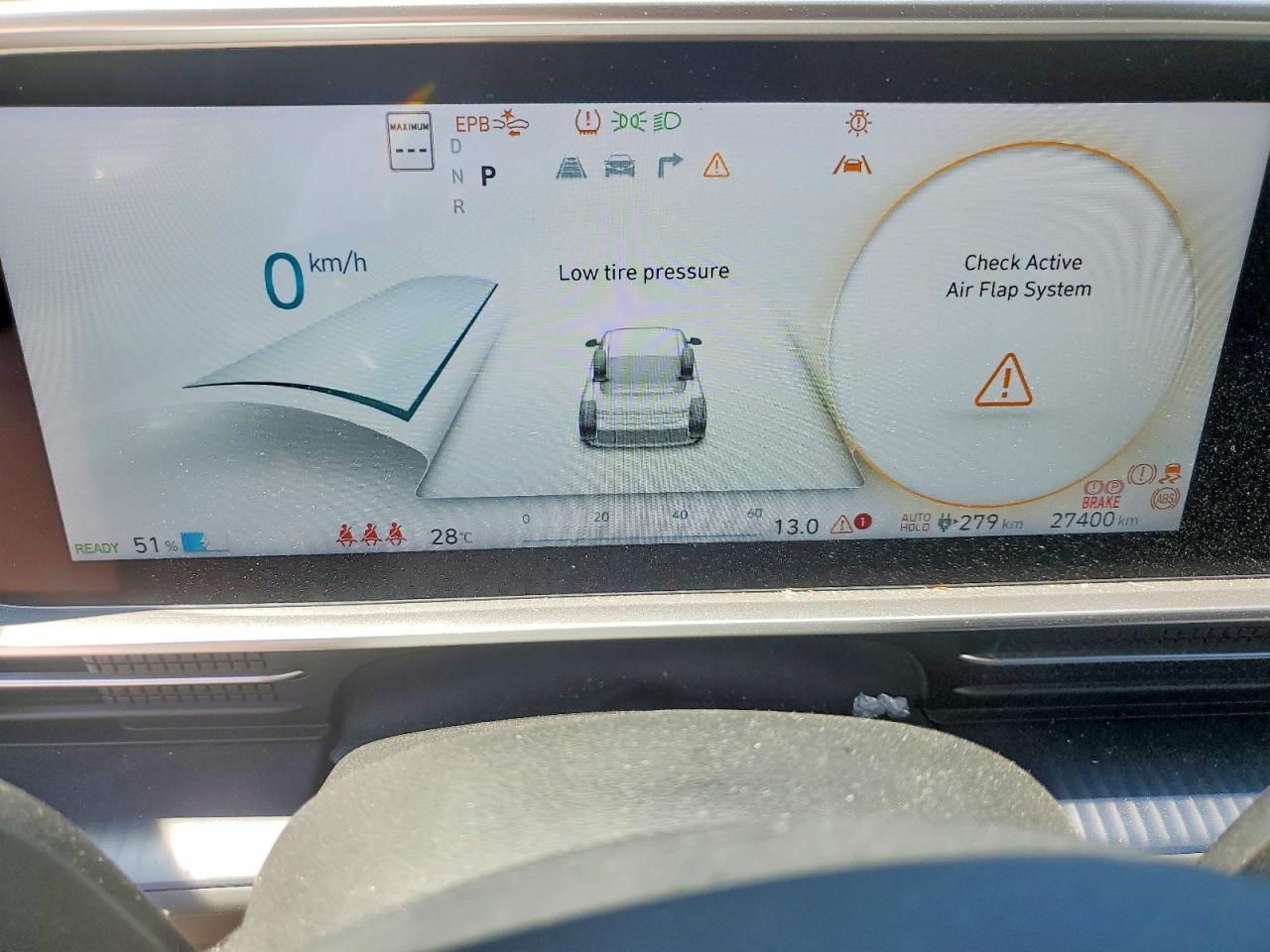 2025 HYUNDAI IONIQ 6 SEL — Фото 9 из 13