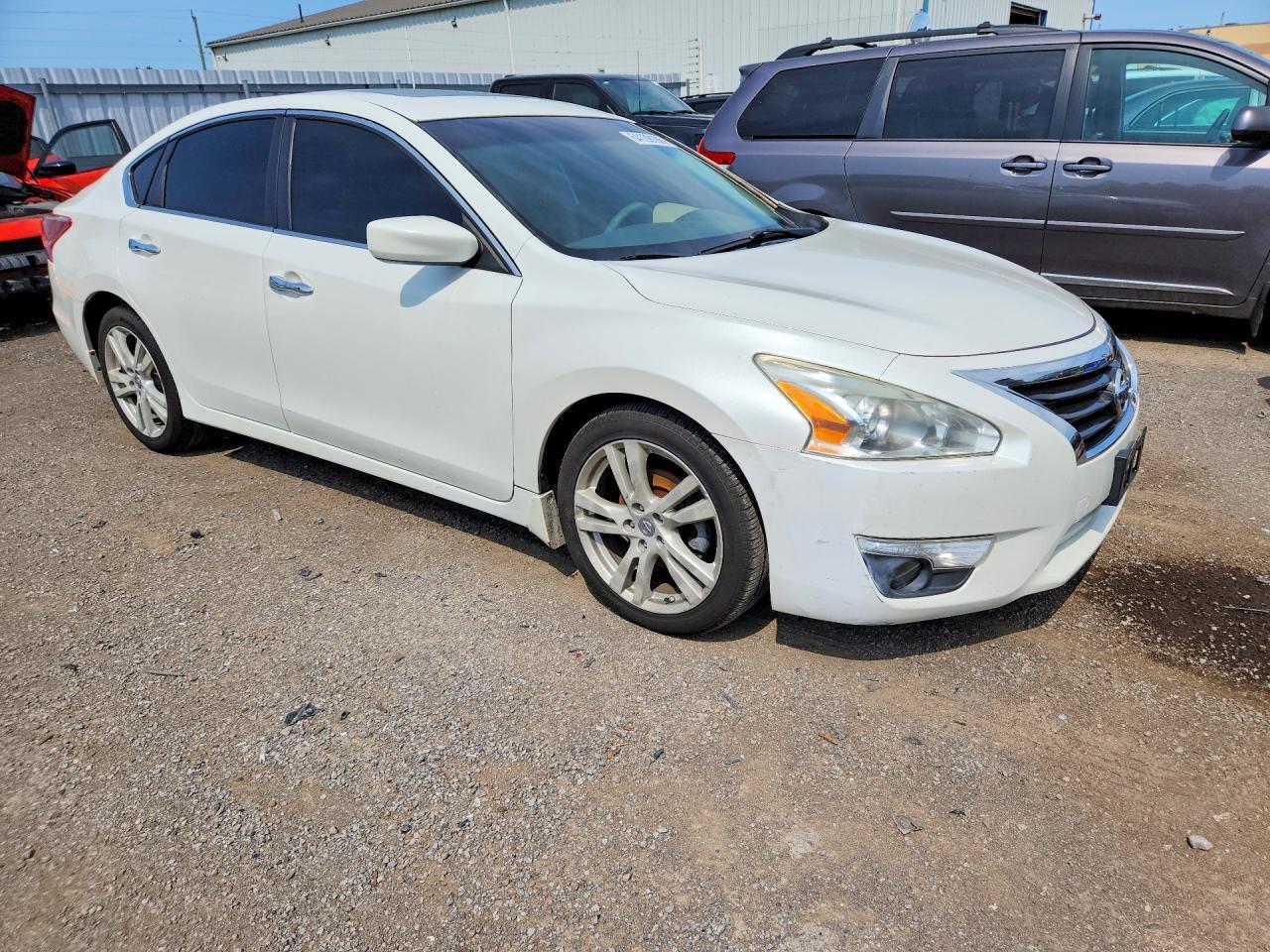 2013 NISSAN ALTIMA 3.5S — Фото 4 из 12