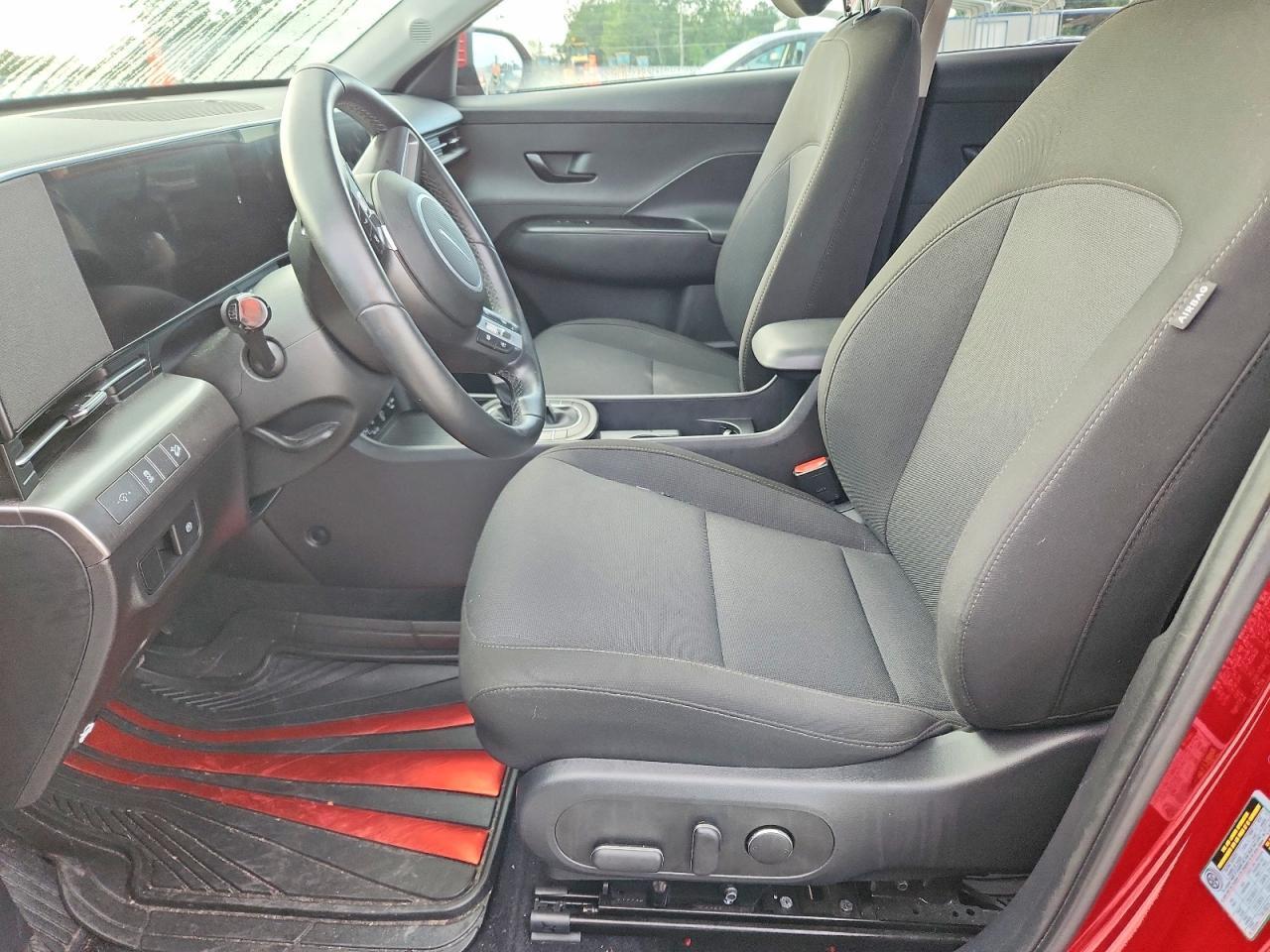 2025 HYUNDAI KONA SEL — Фото 7 из 14