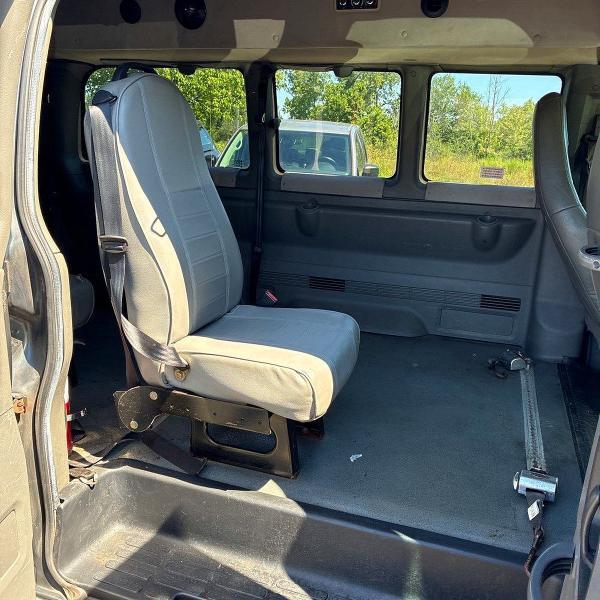 2017 CHEVROLET EXPRESS G2500 LS — Фото 11 из 14