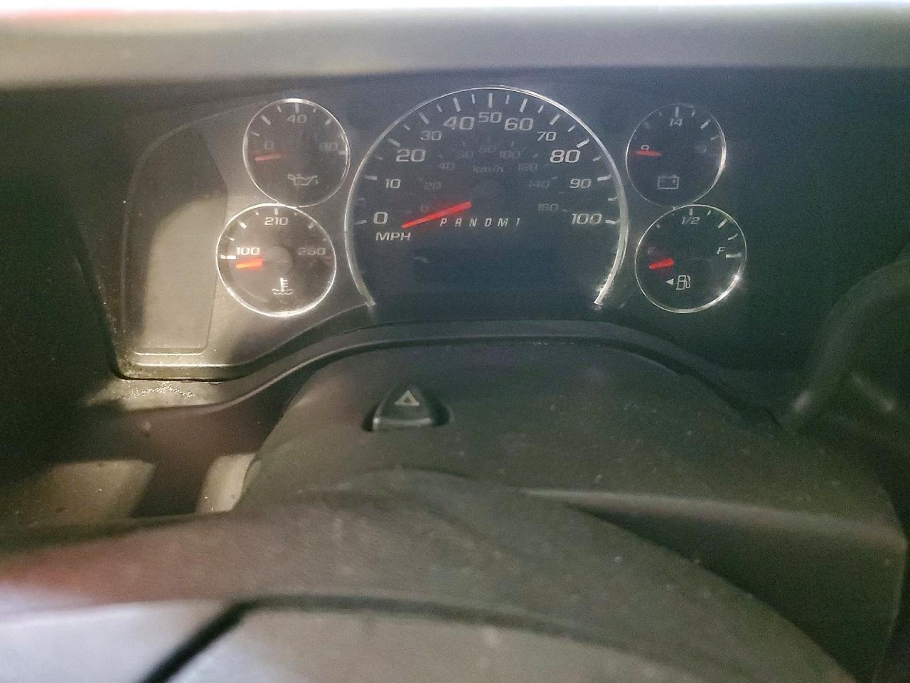 1GAWGEFFXH1263366 2017 CHEVROLET EXPRESS G2500 photo no. 9