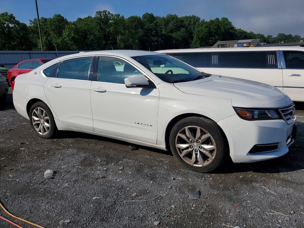 2017 CHEVROLET IMPALA LT — Фото 4 из 12