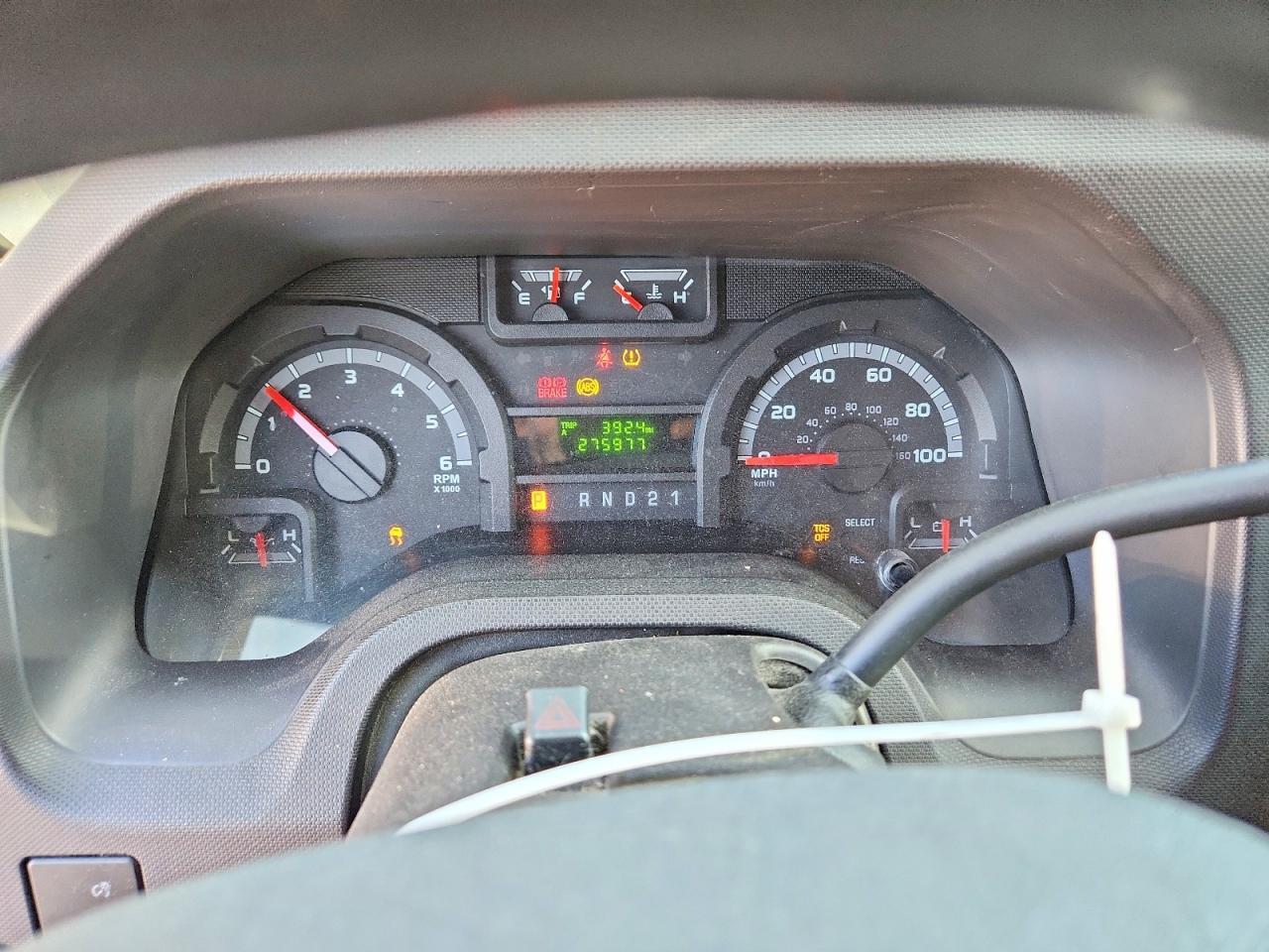 2011 FORD ECONOLINE E150 VAN — Фото 9 из 12