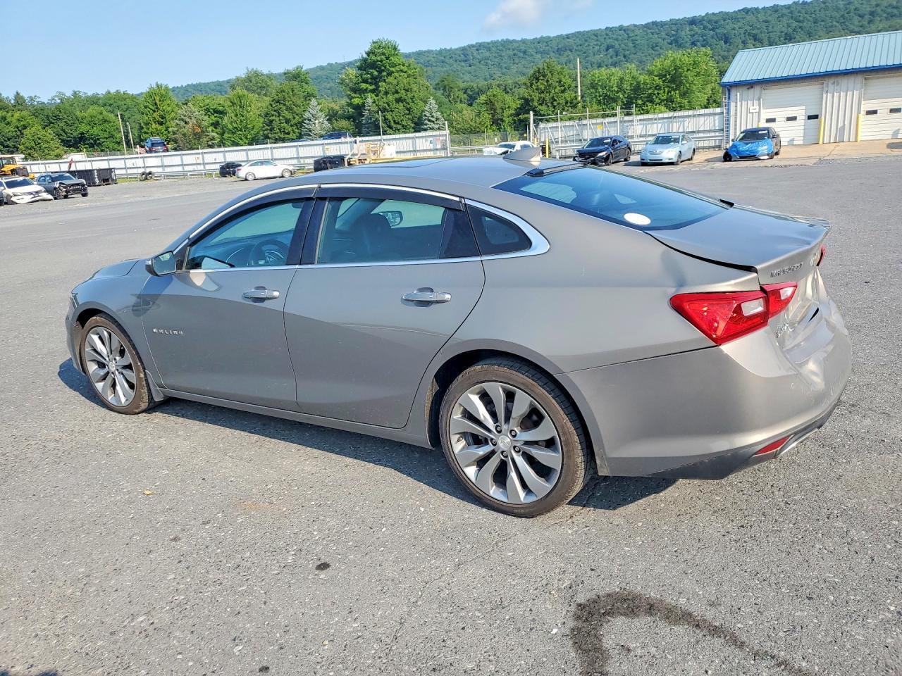 2017 CHEVROLET MALIBU PREMIER — Фото 2 из 12
