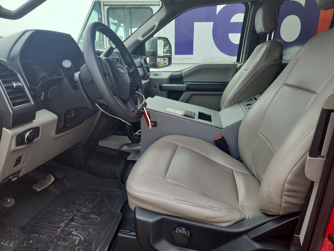 2021 FORD F550 SUPER DUTY — Фото 7 из 13