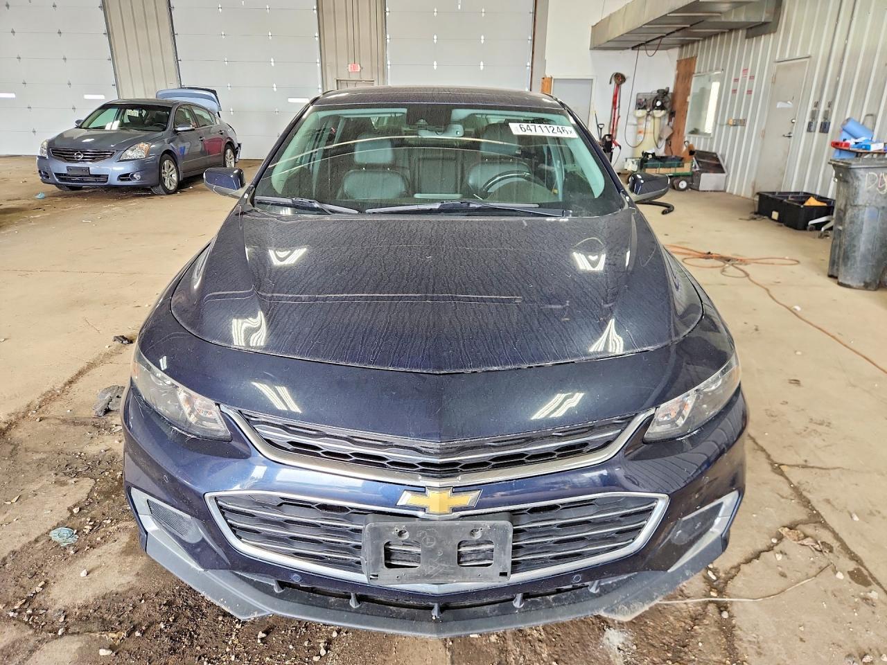 2017 CHEVROLET MALIBU HYBRID — Фото 5 из 12