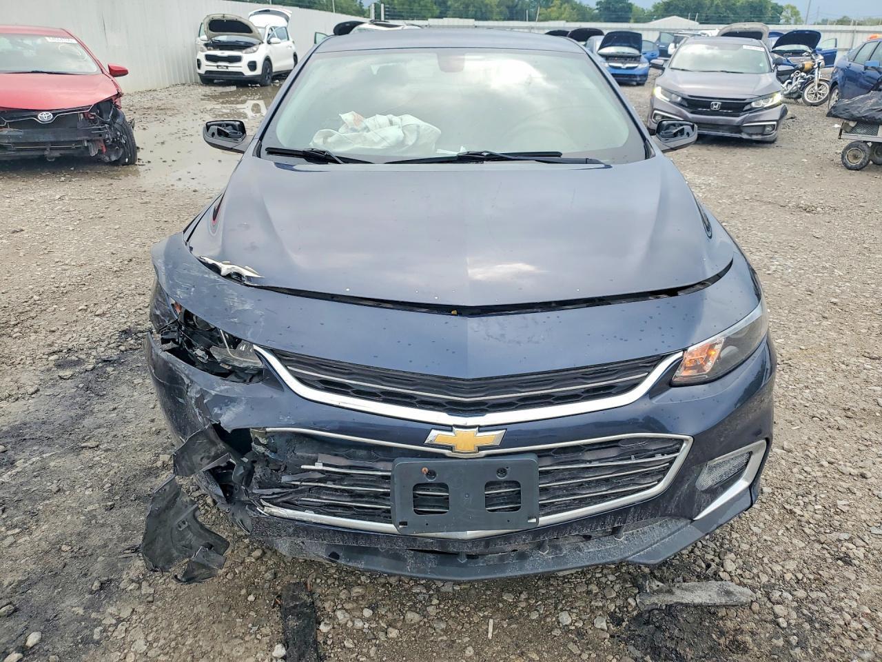 2017 CHEVROLET MALIBU LS — Фото 5 из 12
