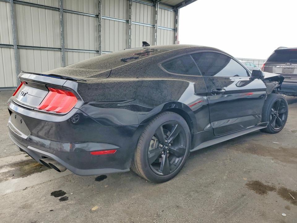 2021 FORD MUSTANG GT — Фото 3 из 13