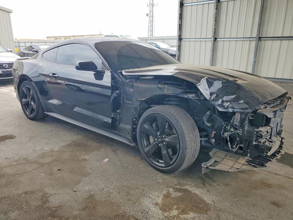 2021 FORD MUSTANG GT — Фото 4 из 13