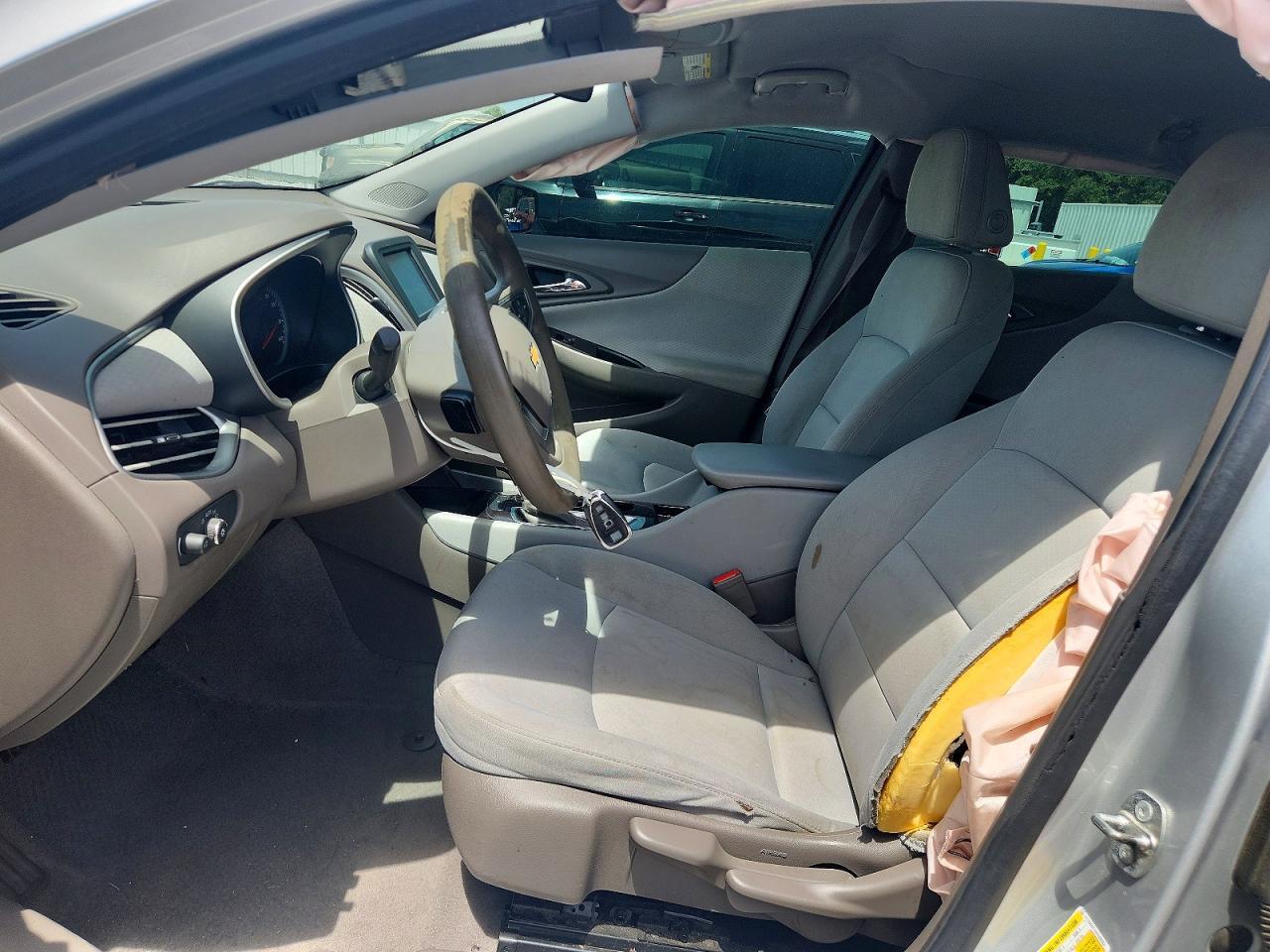 2017 CHEVROLET MALIBU LS — Фото 7 из 12
