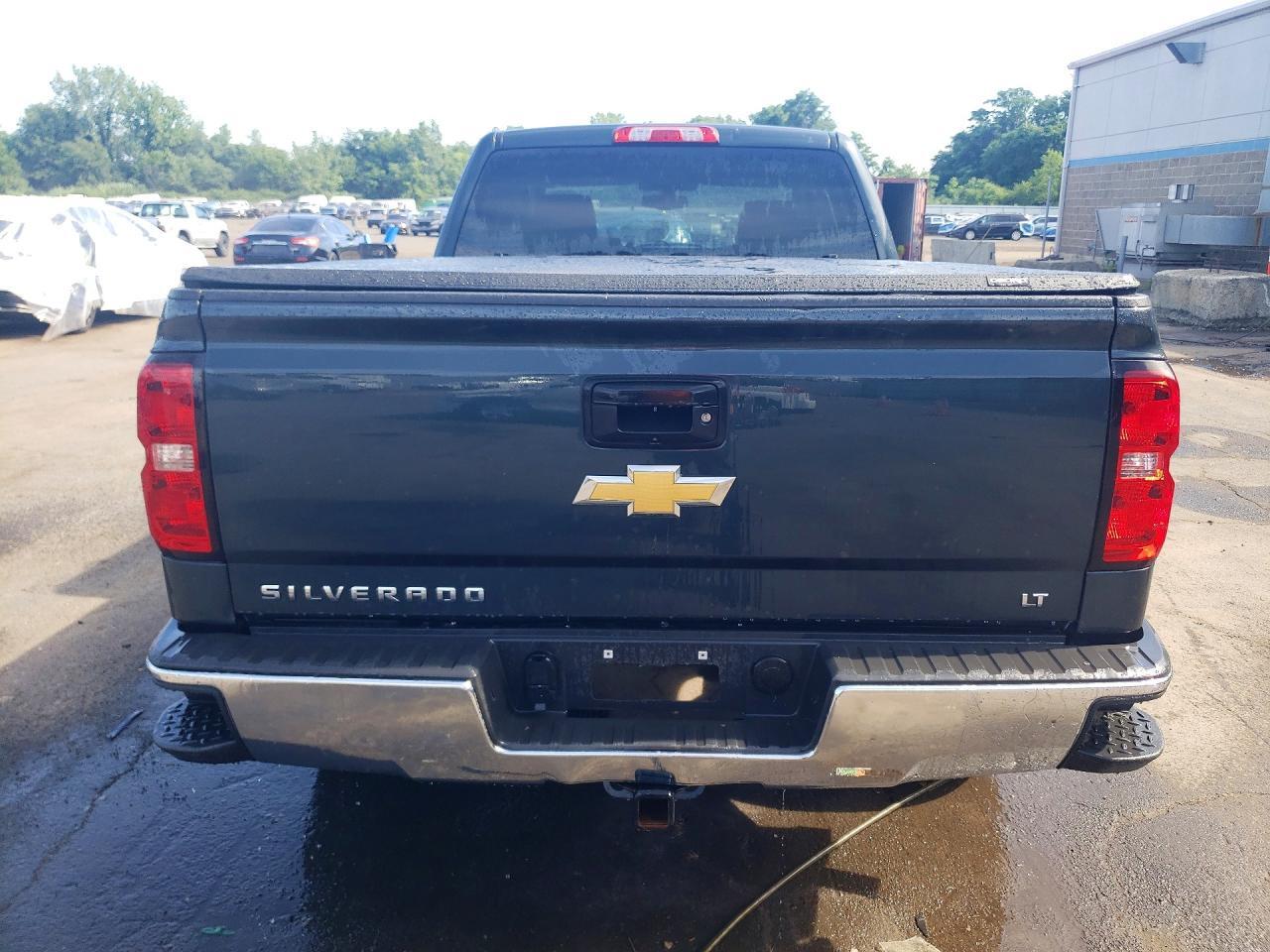 2017 CHEVROLET SILVERADO K1500 LT — Фото 6 из 12