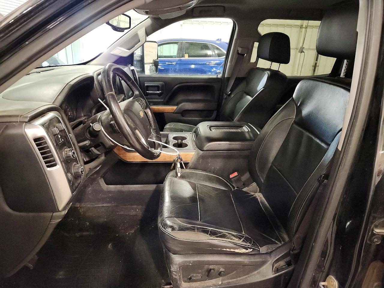 2017 CHEVROLET SILVERADO K1500 LTZ — Фото 7 из 12
