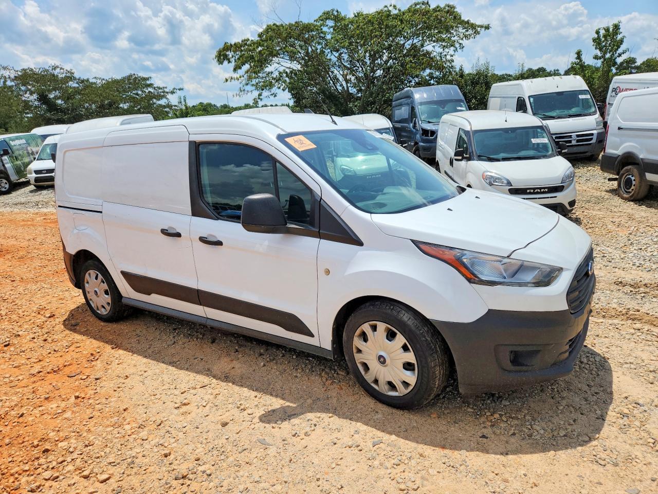 2021 FORD TRANSIT CONNECT XL — Фото 4 из 12