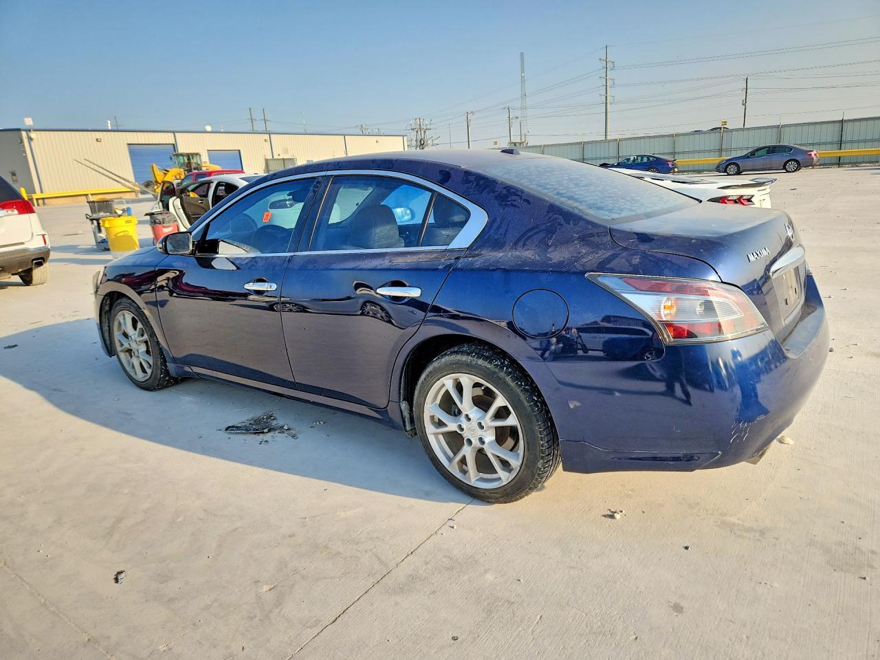 1N4AA5AP4DC832753 2013 NISSAN MAXIMA photo no. 2