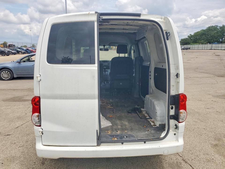 2013 NISSAN NV200 2.5S/2.5SV — Фото 6 из 13