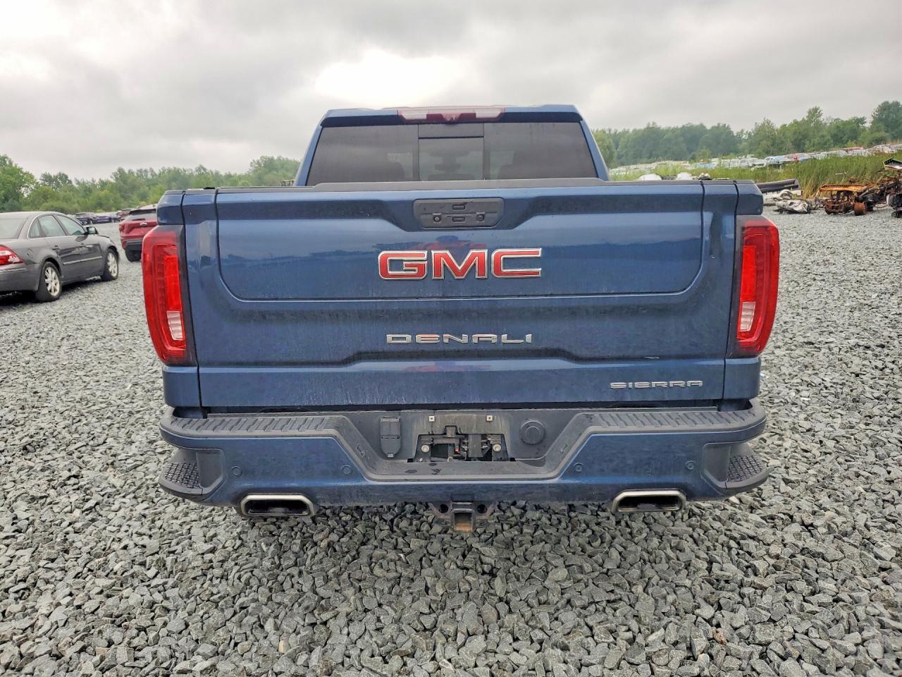 2021 GMC SIERRA K1500 DENALI — Фото 6 из 12