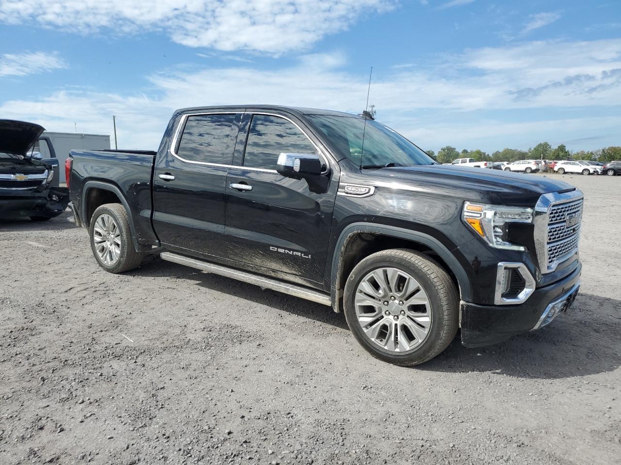 1GTU9FEL2MZ270166 2021 GMC SIERRA K1500 DENALI photo no. 4
