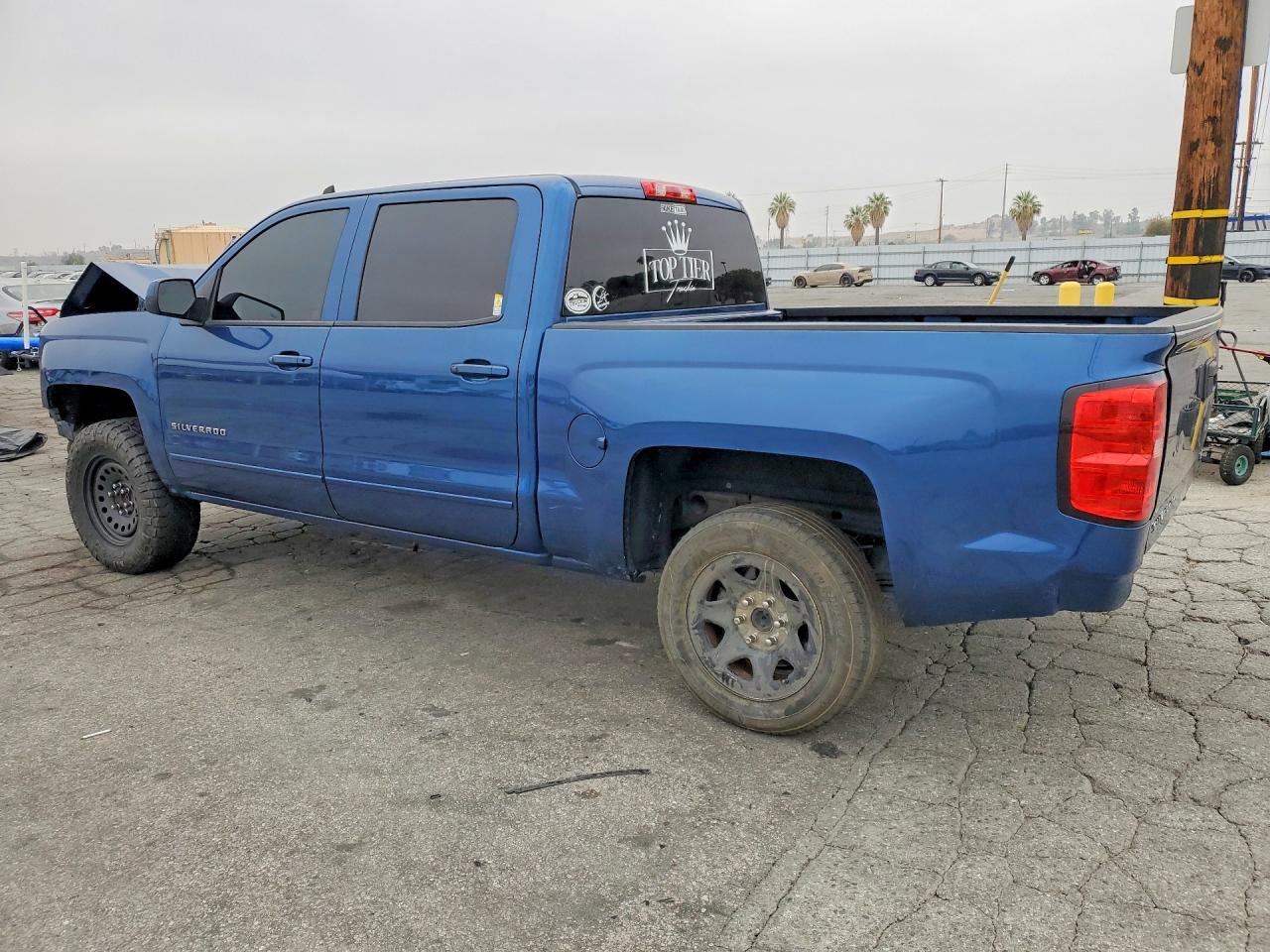 2017 CHEVROLET SILVERADO C1500 LT — Фото 2 из 12