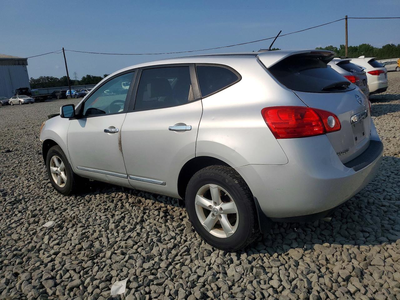 2013 NISSAN ROGUE S — Фото 2 из 12