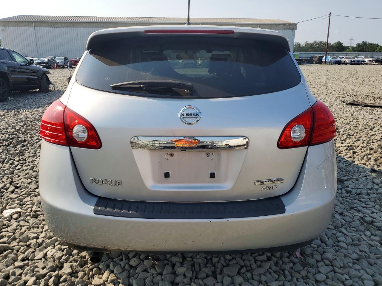 2013 NISSAN ROGUE S — Фото 6 из 12