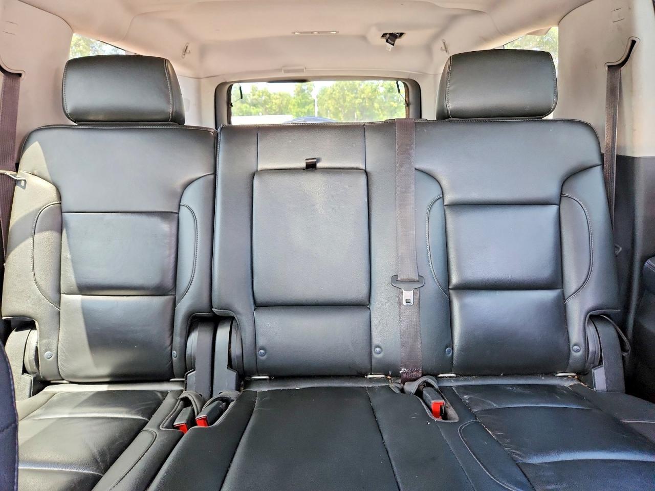 2017 CHEVROLET SUBURBAN K1500 LT — Фото 10 из 14
