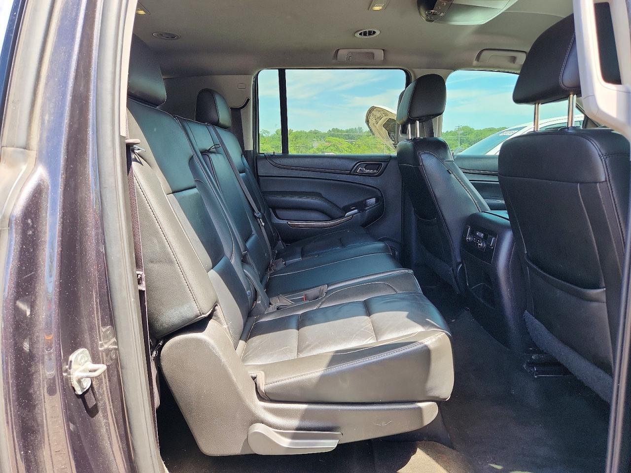 2017 CHEVROLET SUBURBAN K1500 LT — Фото 11 из 14