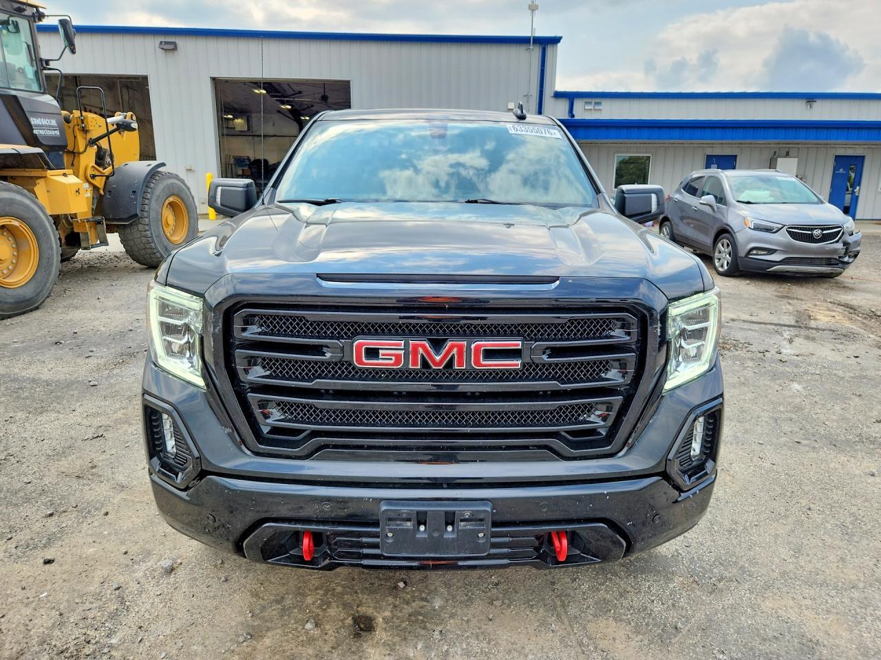 2021 GMC SIERRA K1500 AT4 — Фото 5 из 12