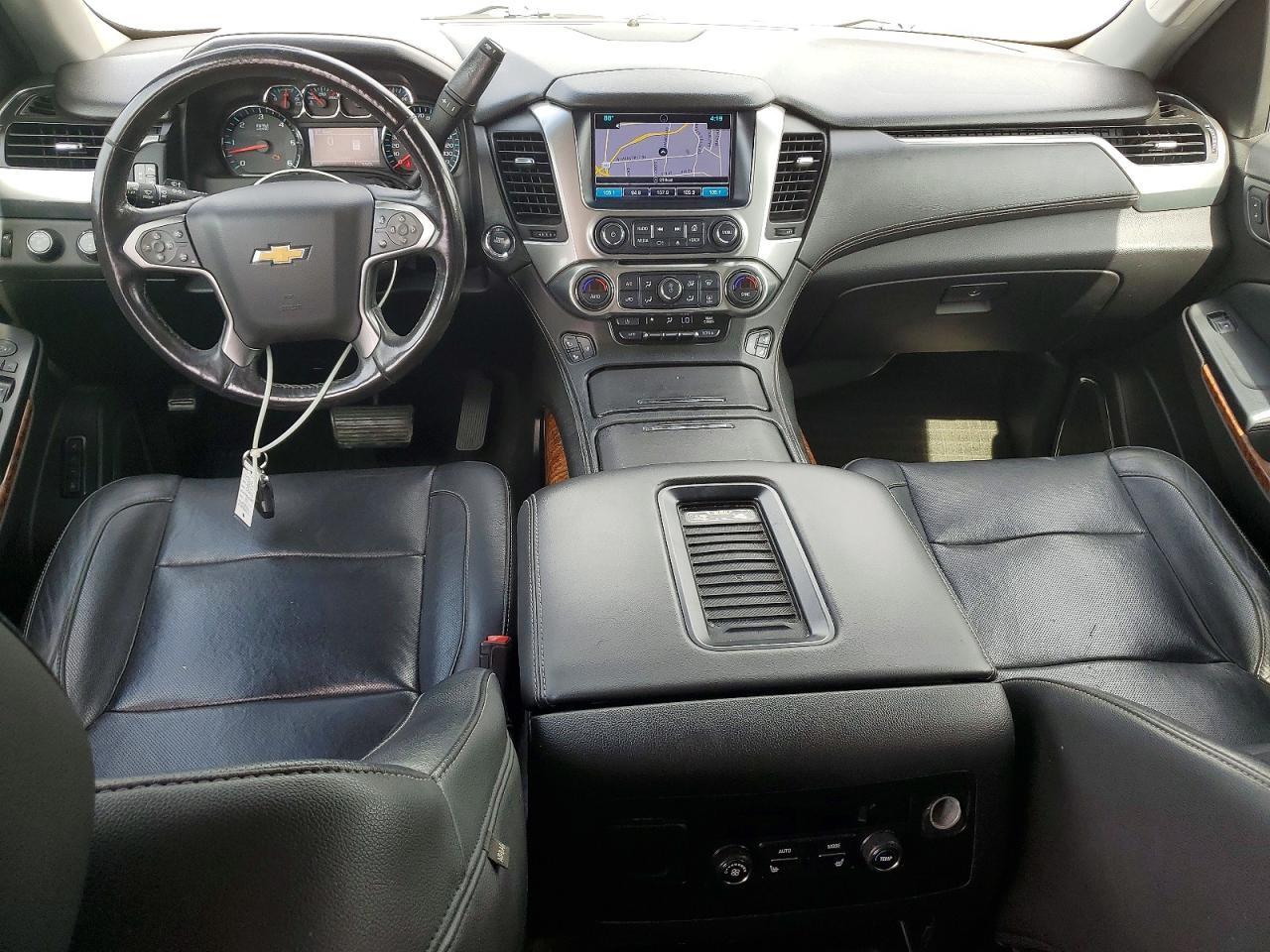 2017 CHEVROLET SUBURBAN K1500 PREMIER — Фото 8 из 13