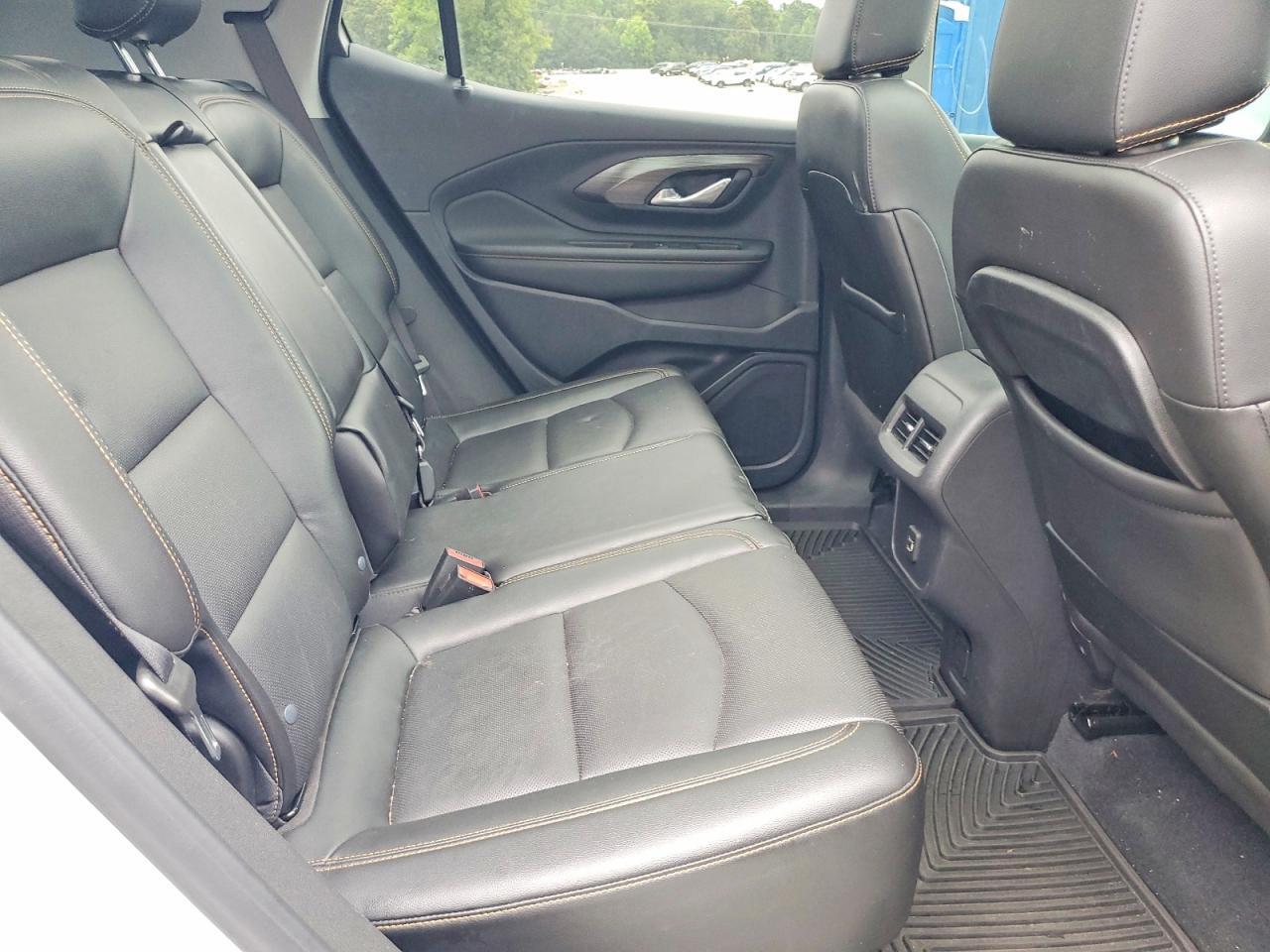 2021 GMC TERRAIN SLT — Фото 11 из 14
