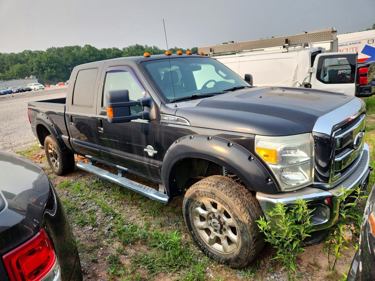 2011 FORD F350 SUPER DUTY — Фото 4 из 12