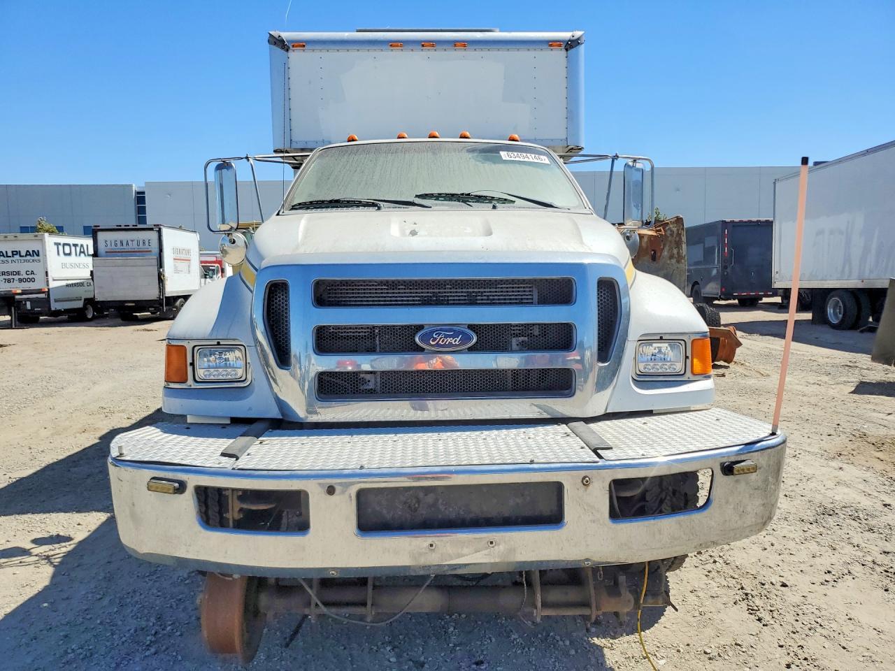 2011 FORD F750 SUPER - RAILROAD SERVICE TRUCK — Фото 5 из 13