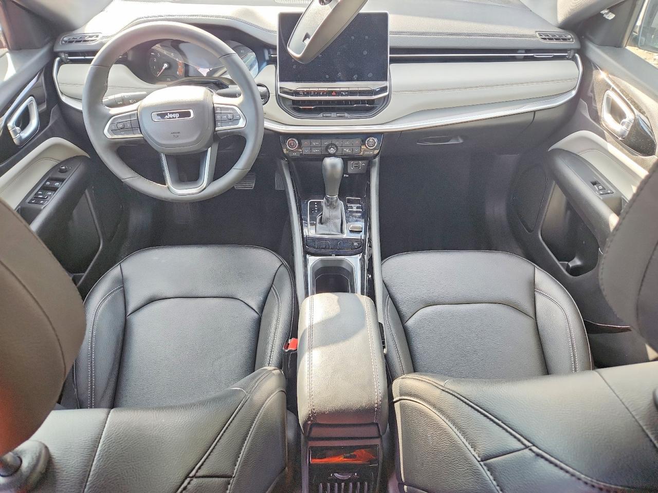 2025 JEEP COMPASS LIMITED — Фото 8 из 13