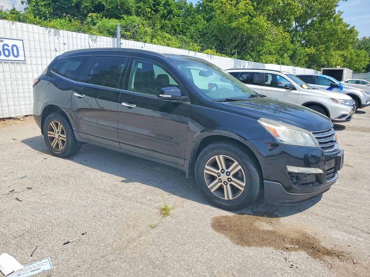 2017 CHEVROLET TRAVERSE LT — Фото 4 из 13