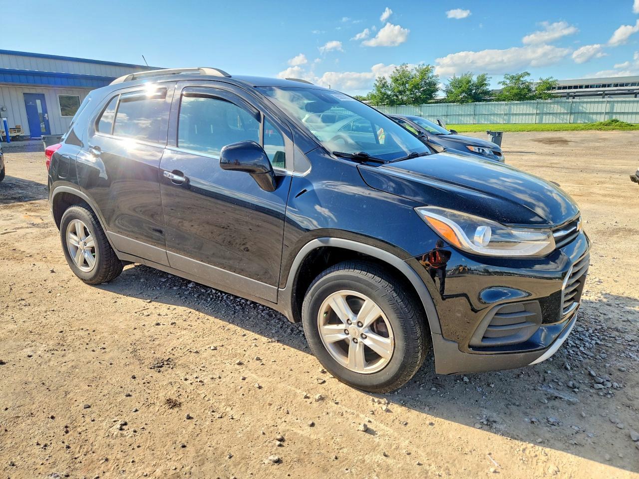 2017 CHEVROLET TRAX 1LT — Фото 4 из 13
