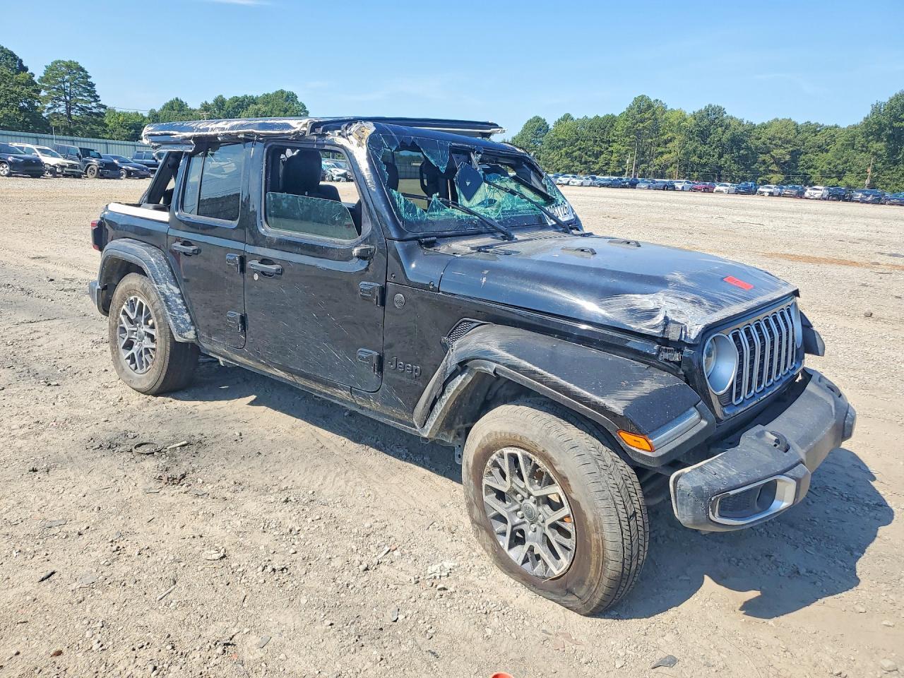 2025 JEEP WRANGLER SAHARA — Фото 4 из 13