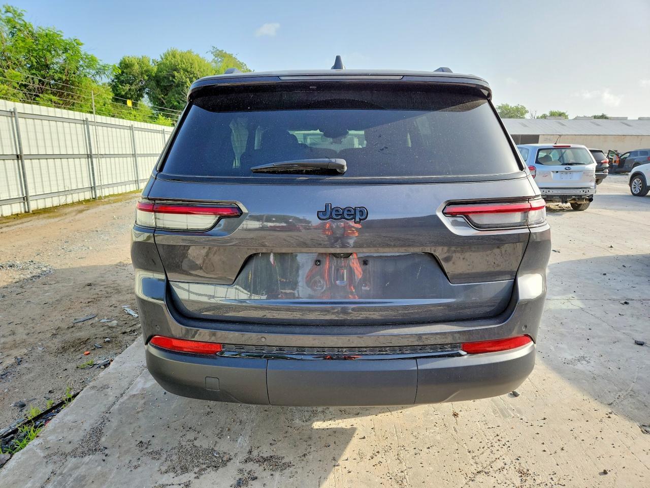 2025 JEEP GRAND CHEROKEE L LAREDO — Фото 6 из 13