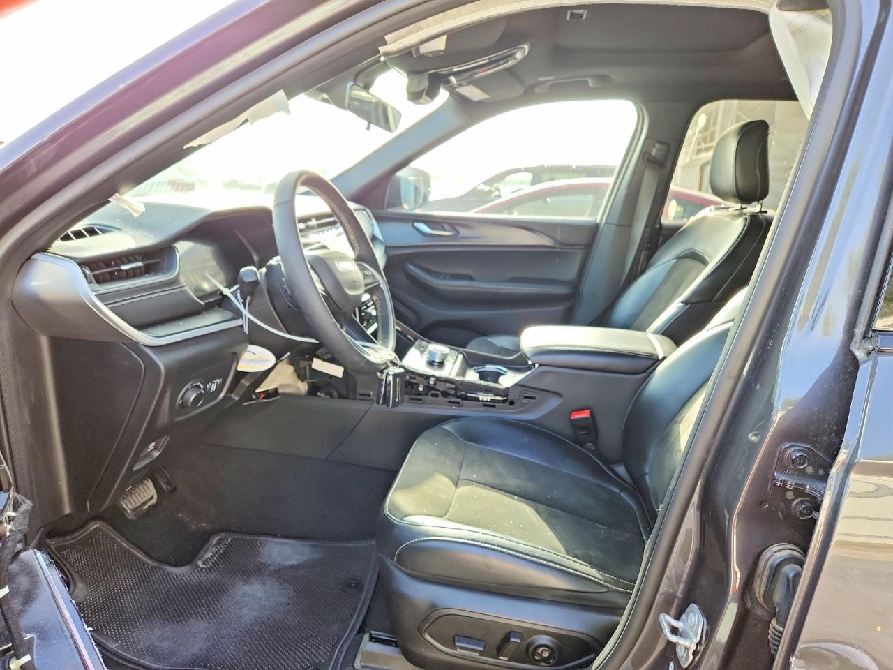 2025 JEEP GRAND CHEROKEE L LAREDO — Фото 7 из 13