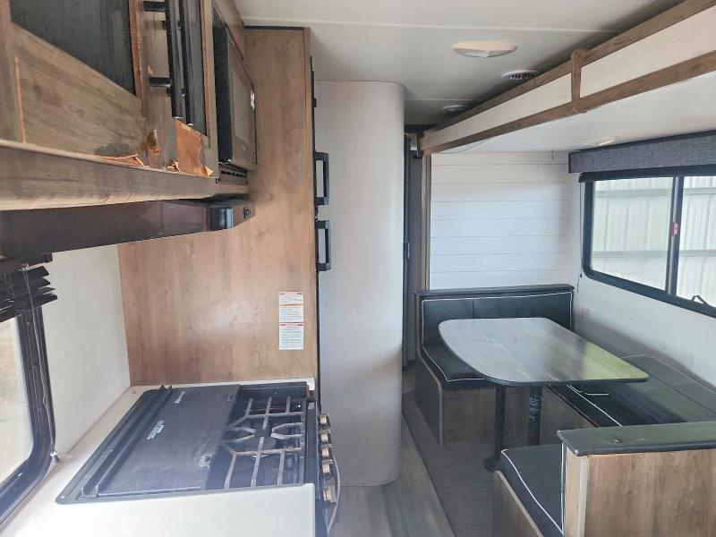 5SFPB3825PE518728 2021 HEARTLAND RV PIONEER photo no. 6