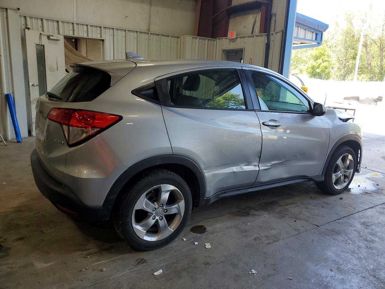 2021 HONDA HR-V LX — Фото 3 из 14