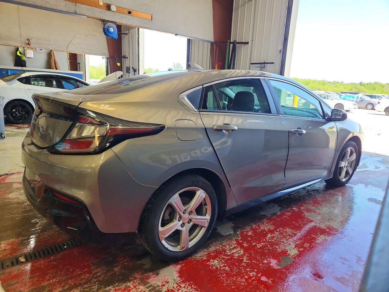 2017 CHEVROLET VOLT LT — Фото 3 из 13