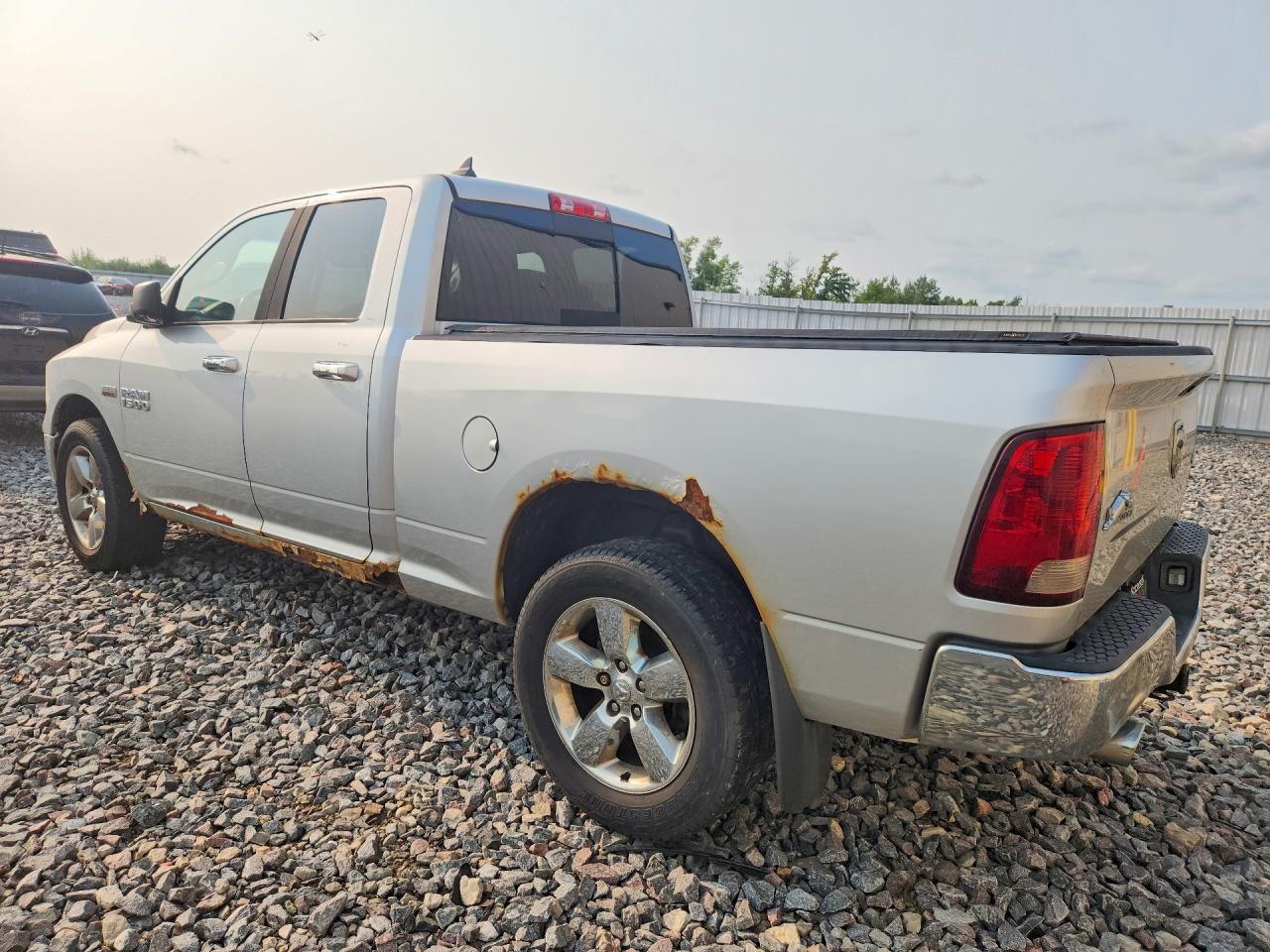 2013 RAM 1500 SLT — Фото 2 из 12